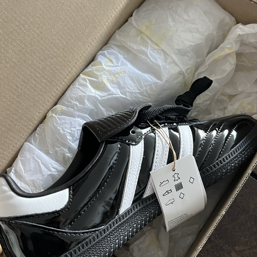 Zapatilla Deportiva Samba Iligh - T.39