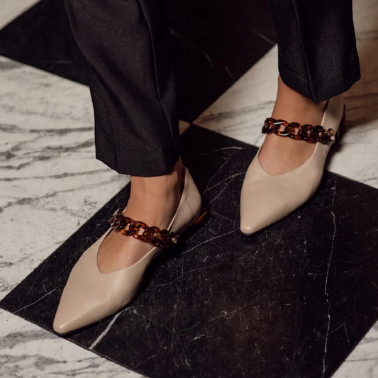 Ballerina Margaret - T.38