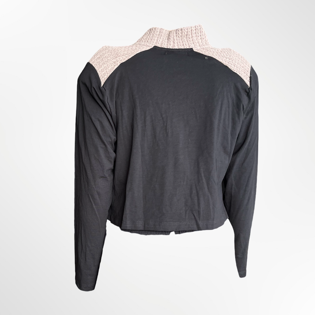Polera Hombreras Zuki - T.L