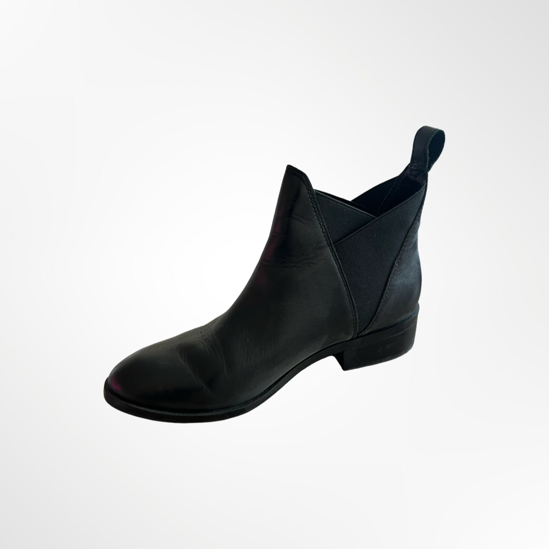 Bota Armenia - T.40
