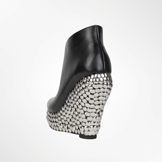 Studded Platforms - T.37