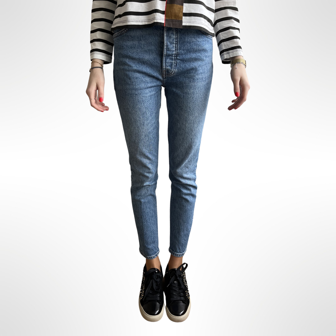 Cynthia High Rise Straight Jeans - T.36