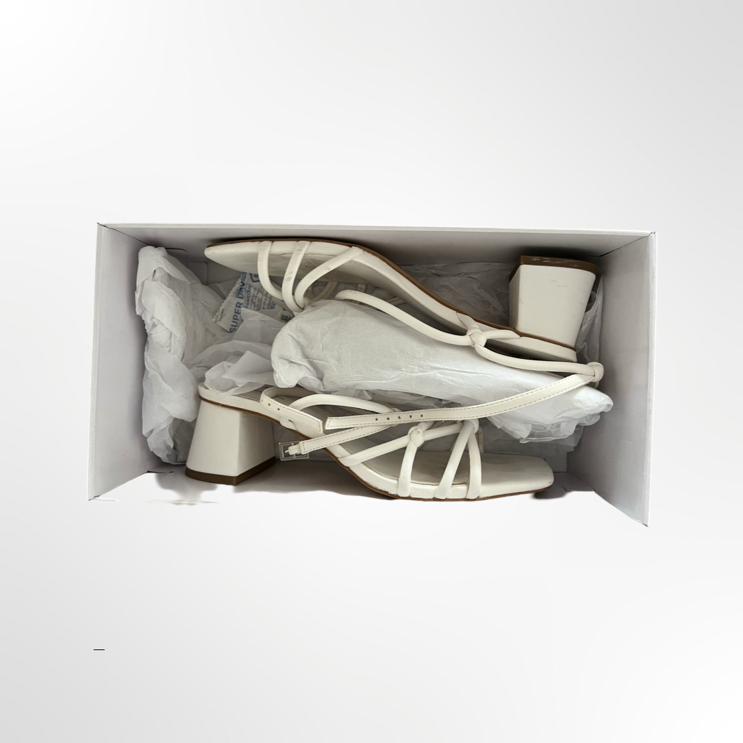 Strappy White Sandals - T.36