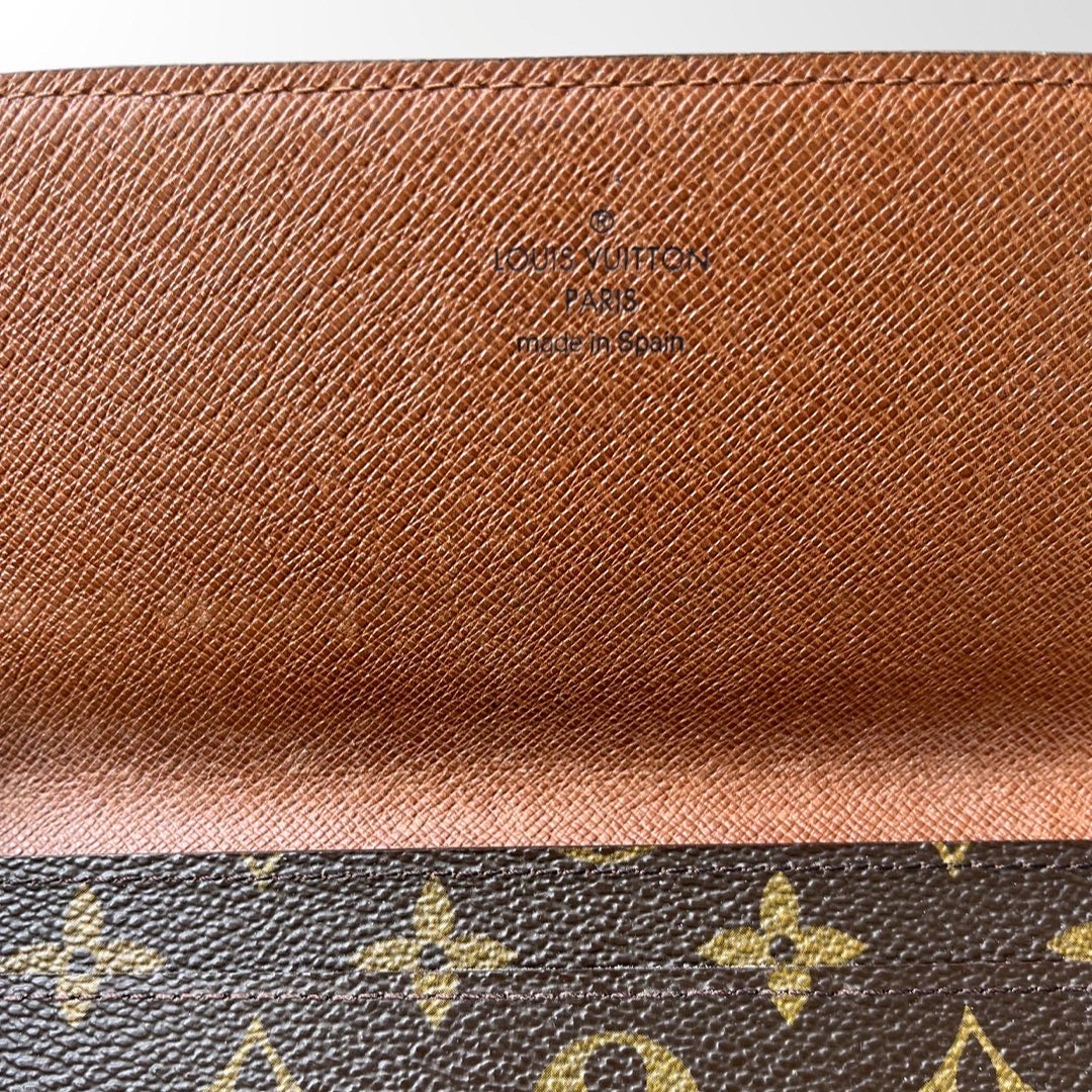LV Wallet