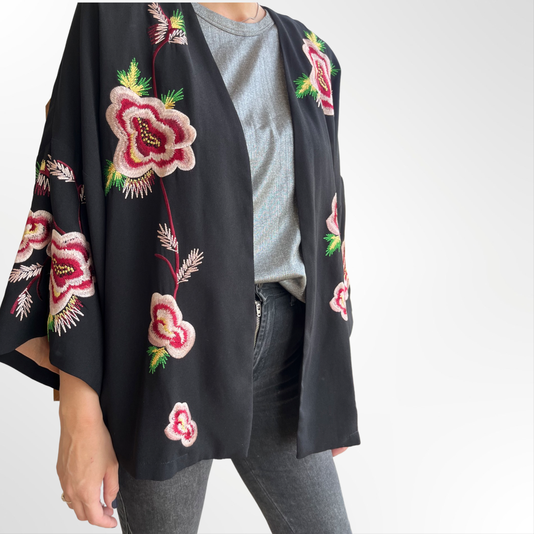 Kimono Kisa - T.S/M
