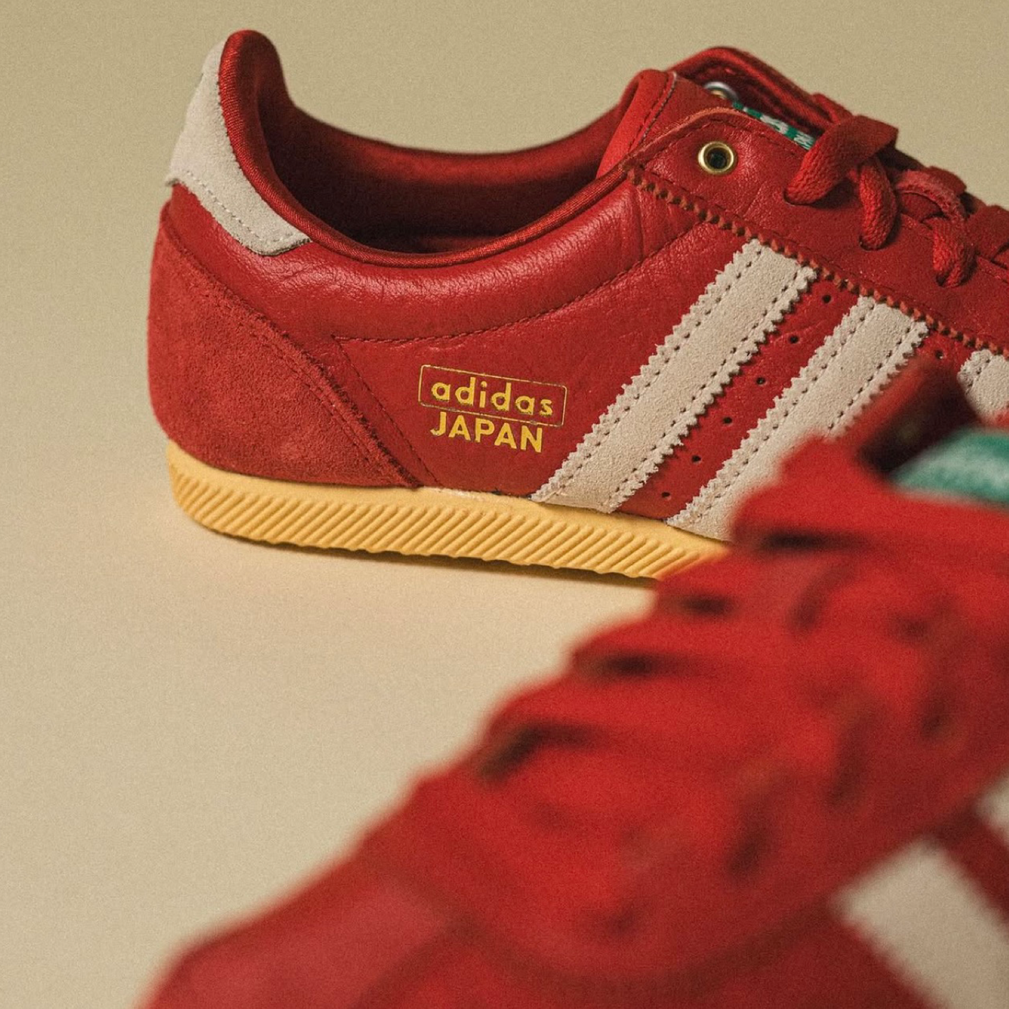 Japan Sneakers - T.37