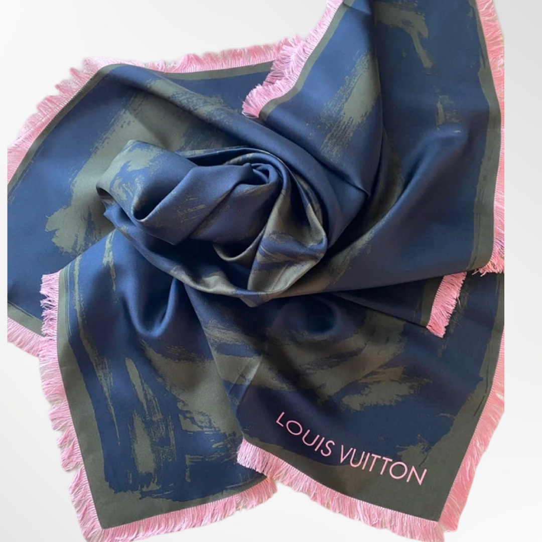 Blue Carre Arty Flower Print