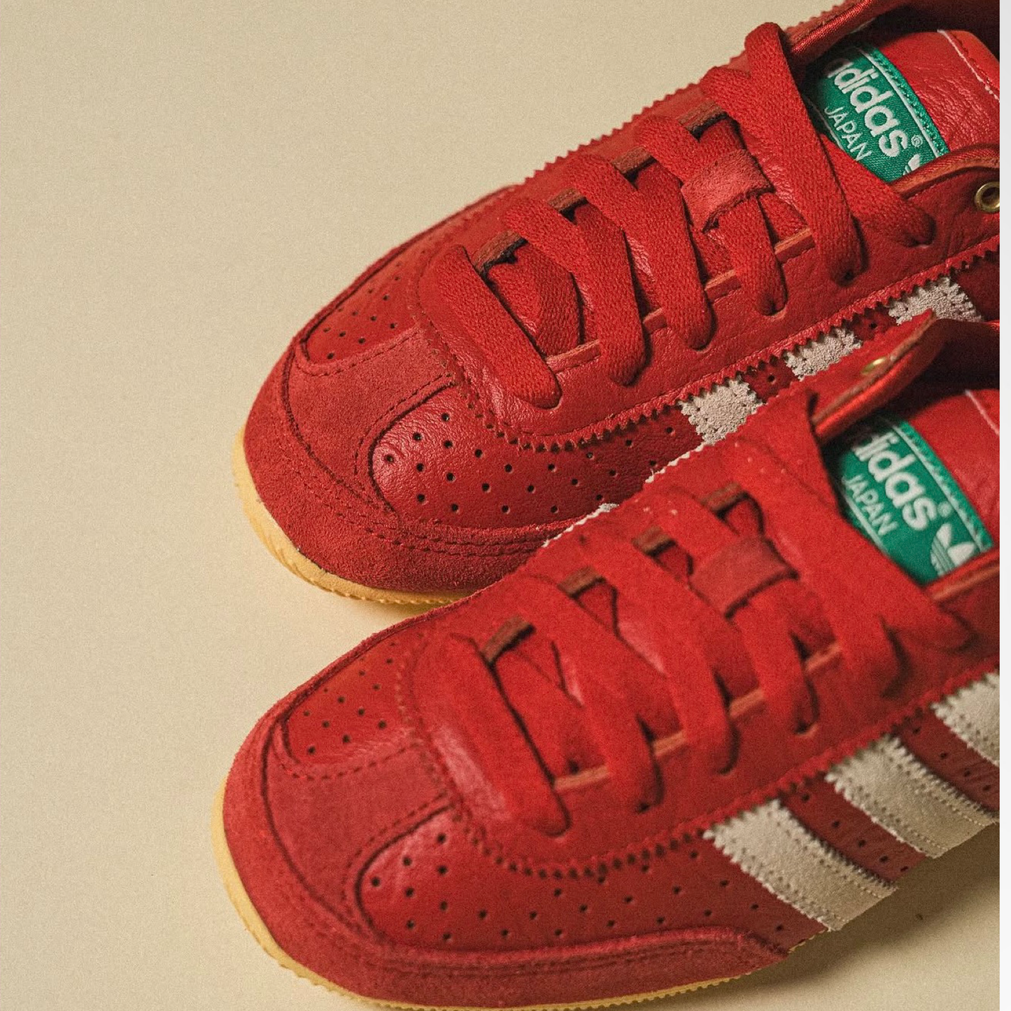 Japan Sneakers - T.37