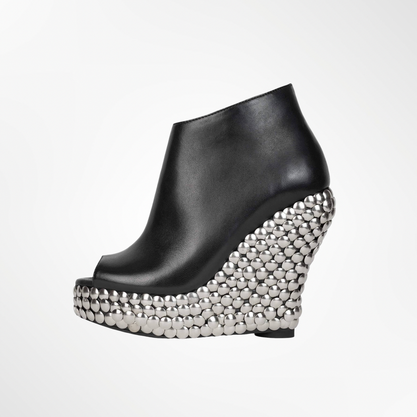 Studded Platforms - T.37