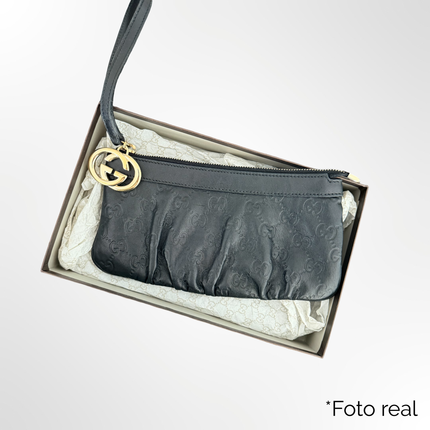 Interlock Wristlet Pochette