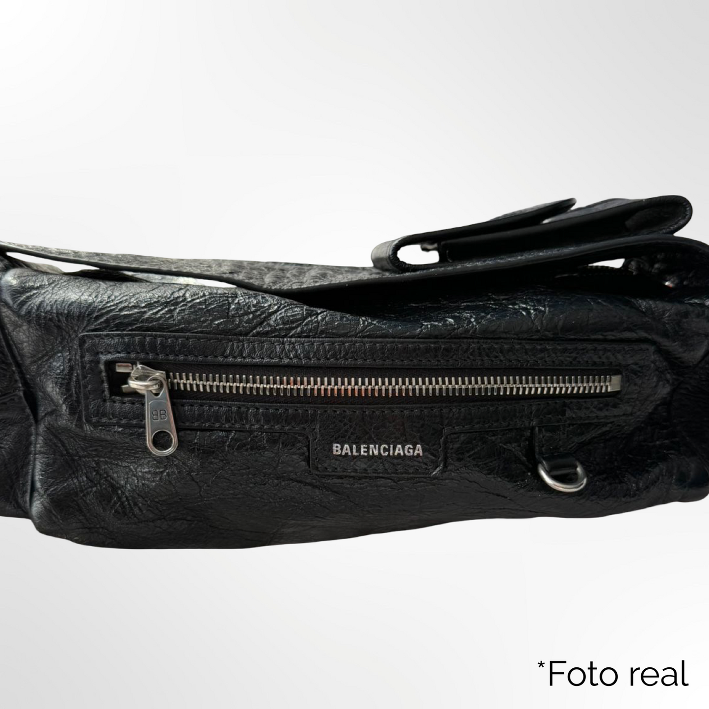 Superbusy Shoulder Bag